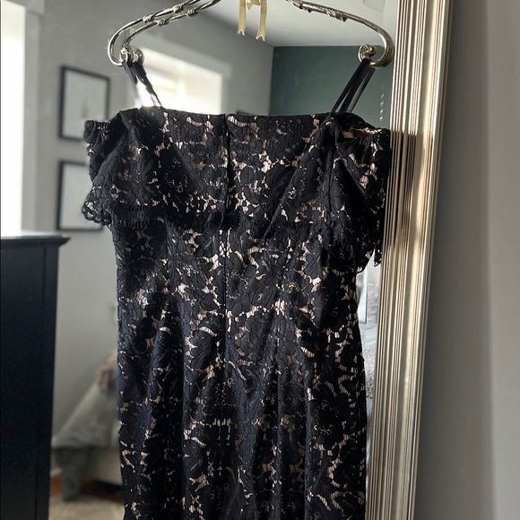 Eliza J Floral Lace Off-Shoulder Dress - Picture 2 of 5
